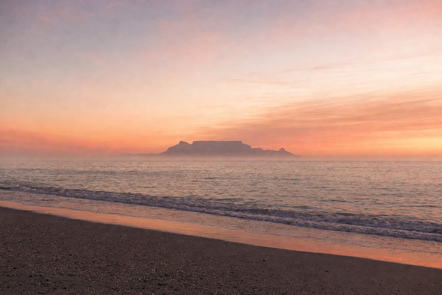 Sunrise over Table Mountain, Cape Town Sunrise over Table Bay with Table Mountain in the distance
