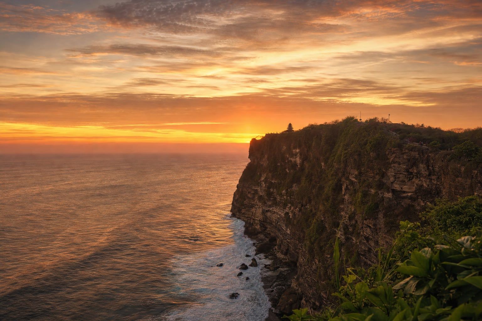 Sunset at Uluwatu, Bali Sunset over the Indian Ocean from the cliffs of Uluwatu, Bali